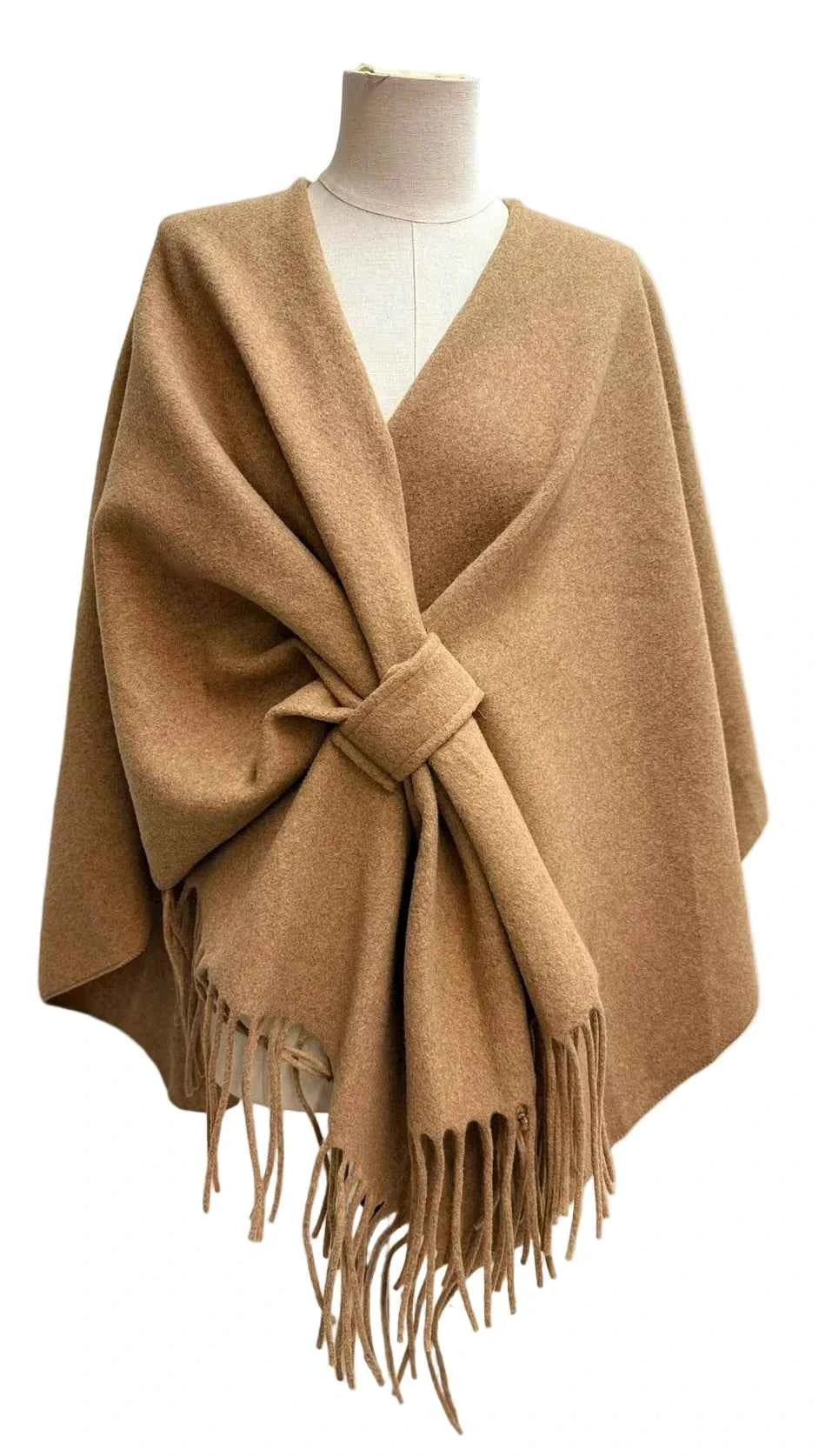 BZNA Strickponcho in Camel - Wolltuch mit Fransen - Poncho MADE IN ITALY