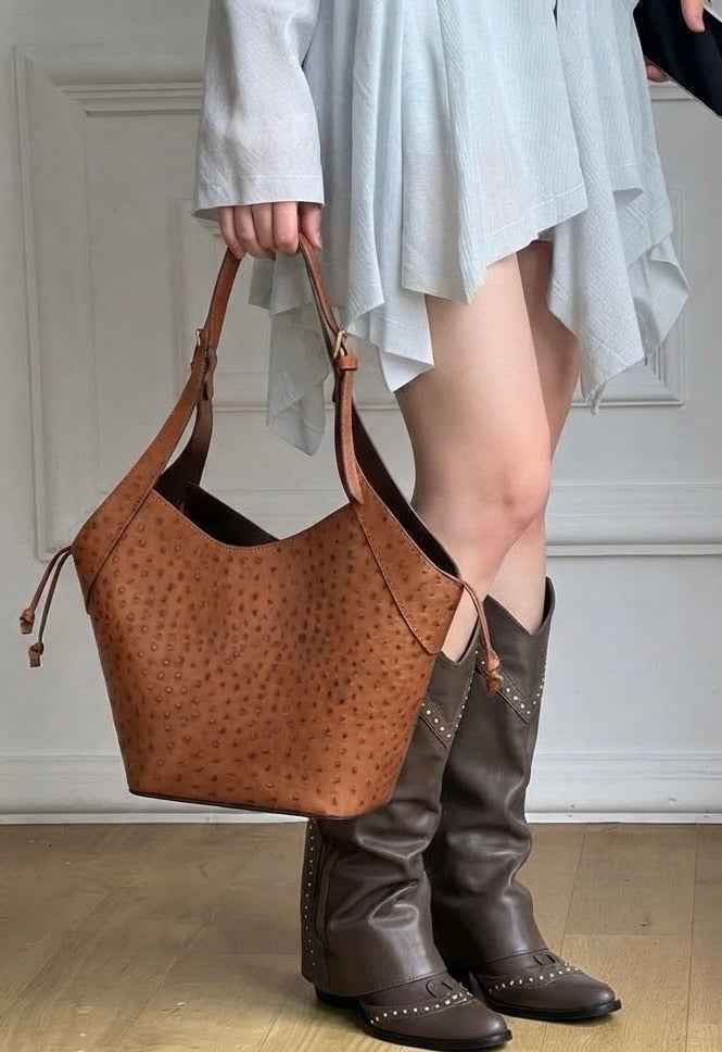 BZNA Bag B0798 Schwarz Leder Strauß Prägung Italy Damen Shopper Schultertasche Tasche