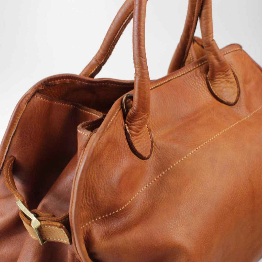 BZNA Bag Bellamy Cognac Italy Designer Handtasche Schultertasche Tasche Leder Neu