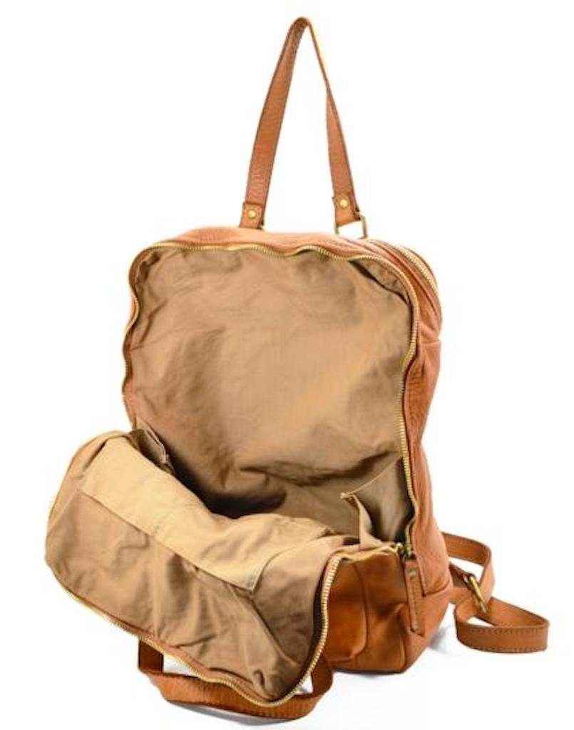 BZNA Bag Flipp Cognac Backpacker Rucksack Damenhandtasche Schultertasche