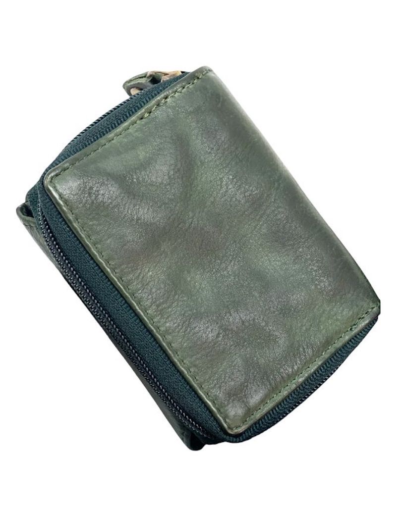 BZNA Berlin Gia Glatt Verde Wallet Leather Leder Portemonnaie Geldbörse Clutch - B Z N A