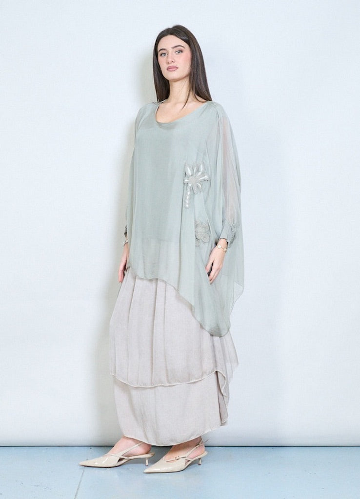BZNA Bluse mit Seide Flow transparente Langarmbluse mit Blumenapplikation - B Z N A