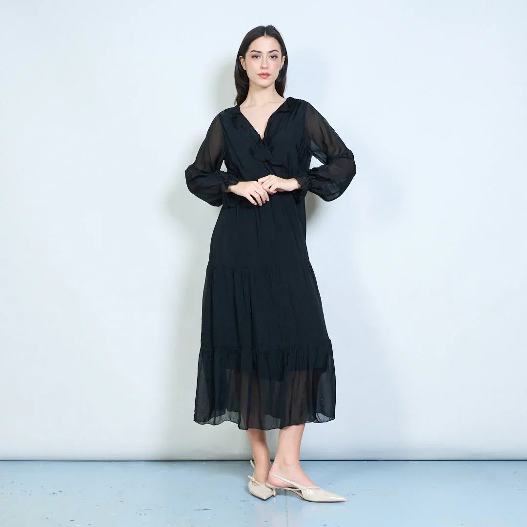 BZNA Kleid Elegantes gestuftes Maxikleid mit Rüschen und Wickelausschnitt Seidenchiffon Seidenkleid oneSize - B Z N A