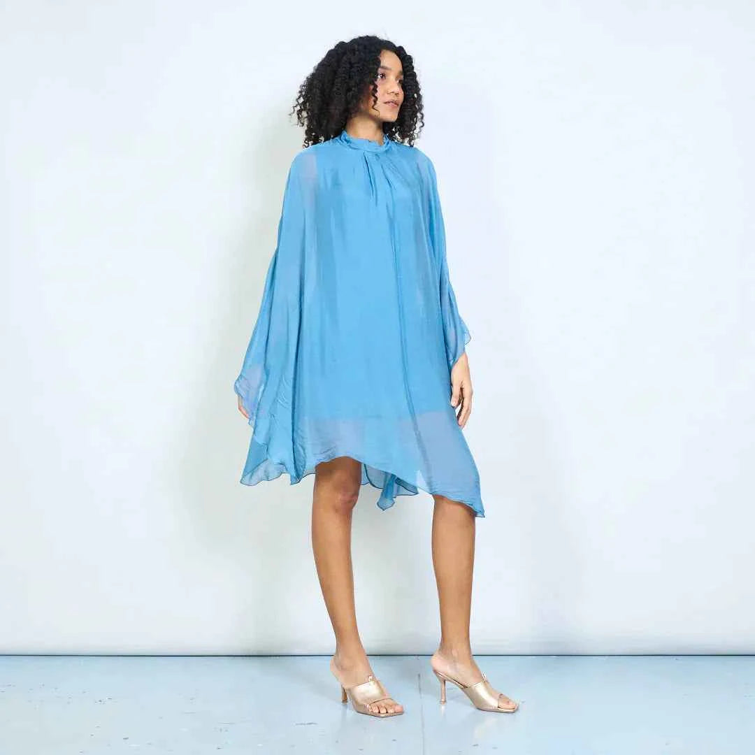 BZNA Kleid fließend fallendes Midikleid mit Stehkragen und Akzent am Rücken oneSize