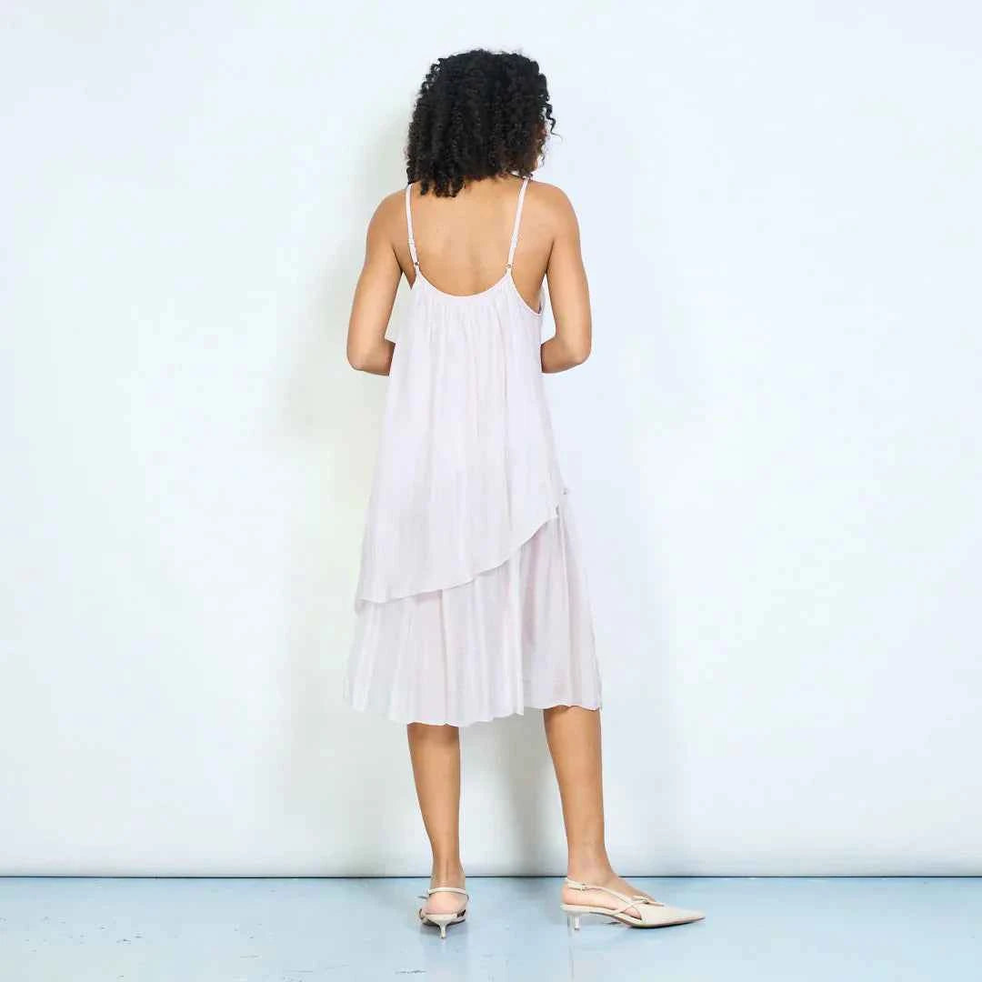 BZNA Ibiza Kleid Mehrlagiges drapiertes Träger Midikleid Swing-Stil oneSize