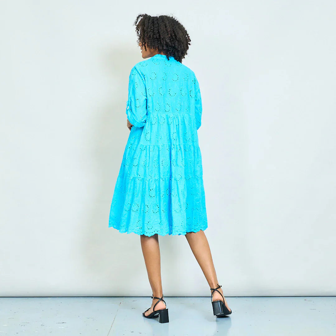 BZNA Abgestufte Broderie Anglaise Tunika Kleid mit Knopfausschnitt  oneSize - B Z N A