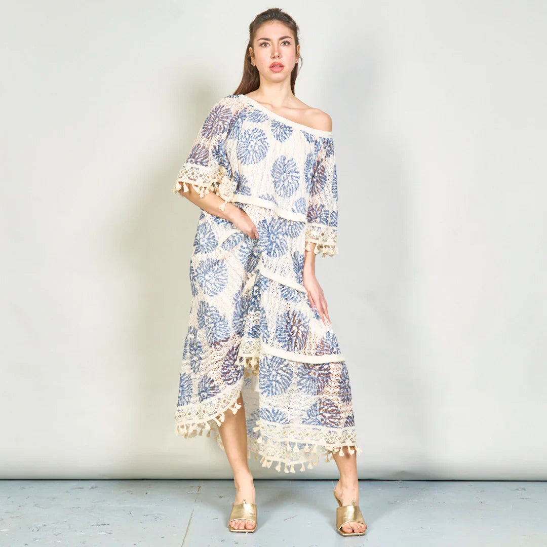 BZNA Sommer BOHO Blumen übergroße gestufte Kleid mit Quasten oneSize - B Z N A