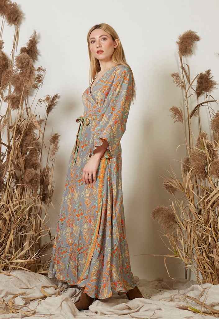 BZNA Boho Hippie Kleid Seide Grau mehrfarbig Seidenkleid mit Kreuz V Ausschnitt oneSize