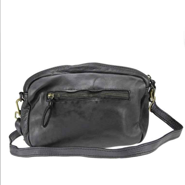 BZNA Bag Macy Grau Italy Designer Clutch Braided Ledertasche Umhängetasche