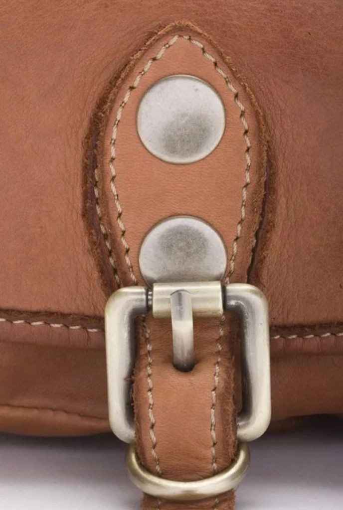 BZNA Schultertasche Taina Taupe Italy Designer Handtasche Ledertasche Umhängetasche