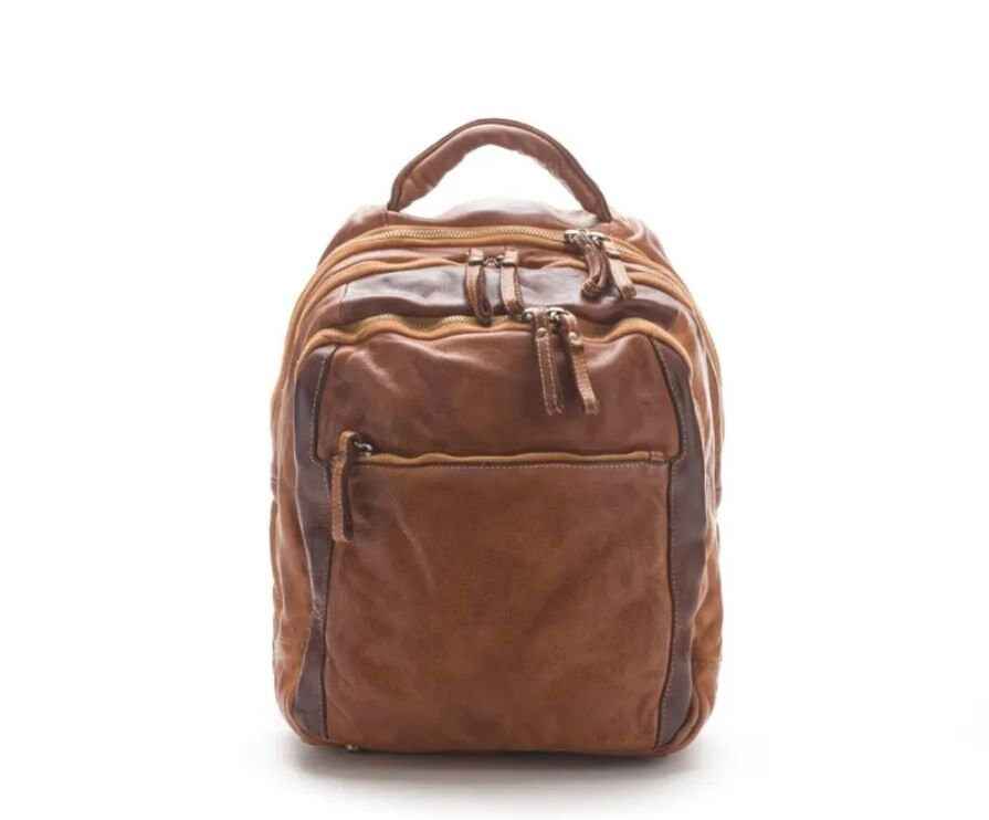 BZNA Bag Bernd Cognac Backpacker Designer Rucksack Unisex Ledertasche