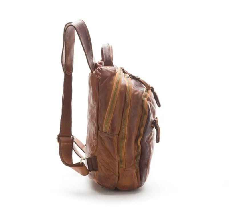 BZNA Bag Bernd Schwarz Backpacker Designer Rucksack Unisex Ledertasche